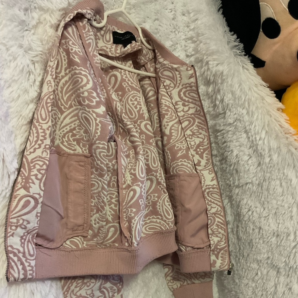 Jacket - Picture 4 of 5
